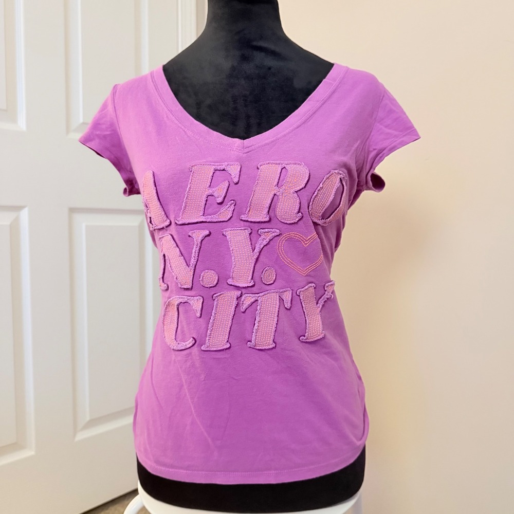 VTG Aeropostale Purple Heart Graphic Tee Short Sleeve y2K NY City Size M